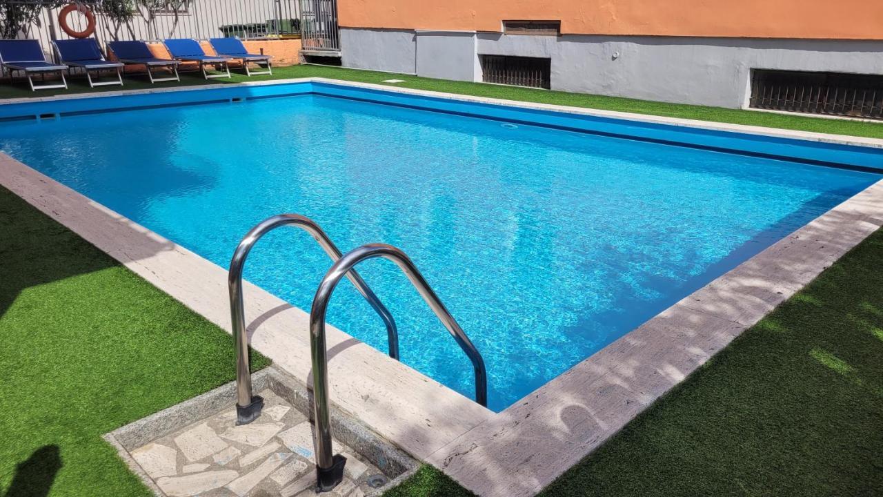 Albergo Villa Mimosa Torbole Sul Garda Exteriör bild