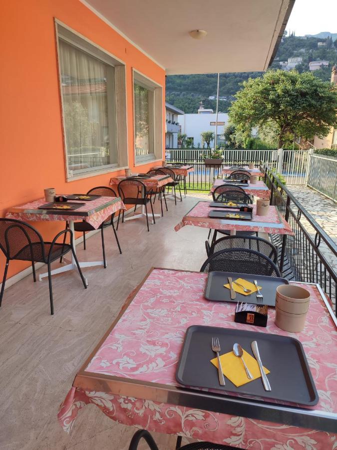 Albergo Villa Mimosa Torbole Sul Garda Exteriör bild